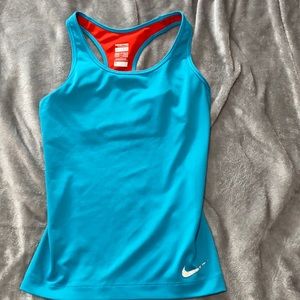 Nike tank.